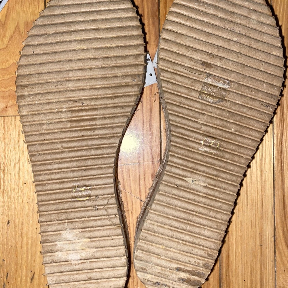 Nasty Gal Retro Platform Sandal - Picture 4 of 5